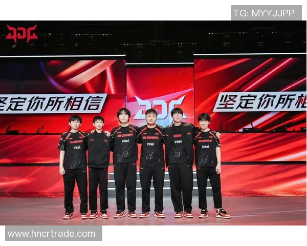 赛后分析：JDG与TES在团队协作中的优劣势对比与启示